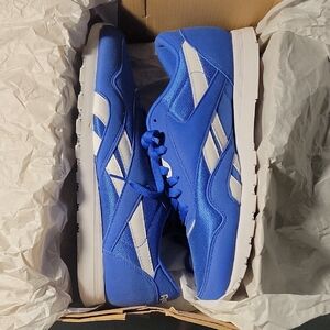 Reebok NYLON CL Crushed Cobalt/White Sz 10 Men / Lightly Worn CN7447